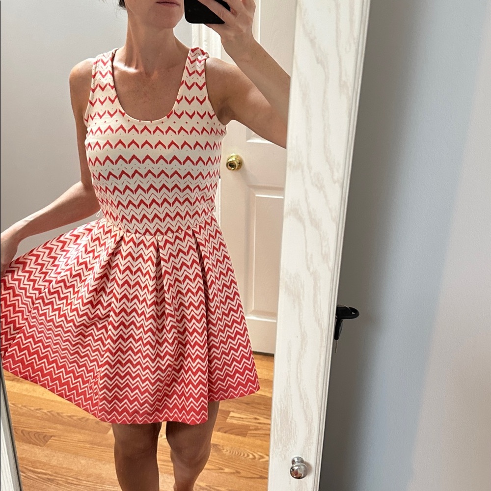 Chevron Pattern Sleeveless Dress